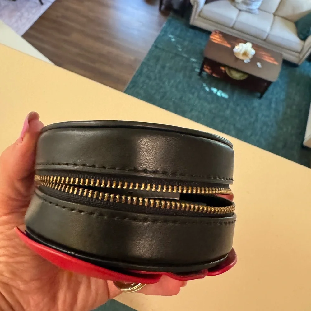 Kate Spade Red Poppy Key Holder - Picture 6 of 11